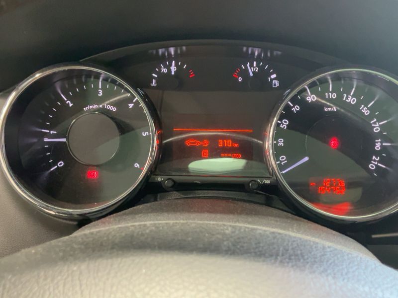 Peugeot 3008 1.6 HDi Allure 2011 – снимка 18