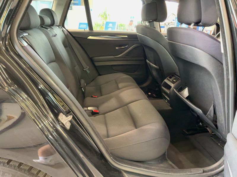 BMW 5er 520d 2013 – снимка 19
