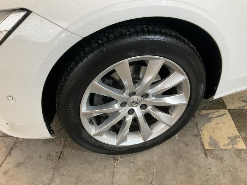 Volvo V90 2.0 D4 Momentum 2017 – снимка 3