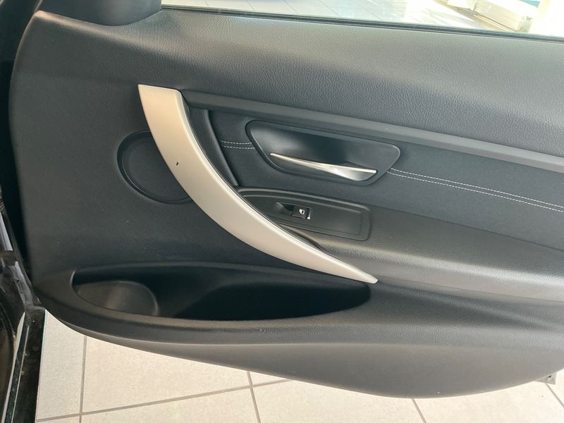 BMW 3er 318d 2015 – снимка 23