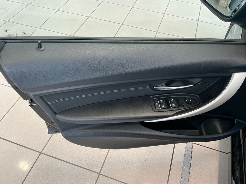 BMW 3er 318d 2015 – снимка 26