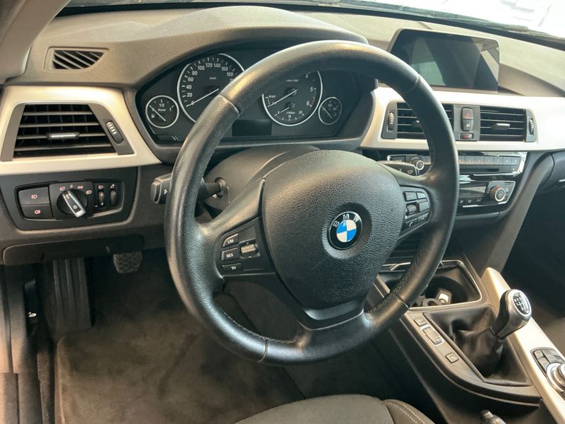 BMW 3er 318d 2015 – снимка 24