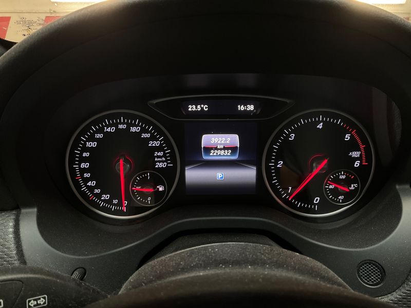 Mercedes-Benz A-Klasse A 180 CDI BlueEfficiency Style 2017 – снимка 18