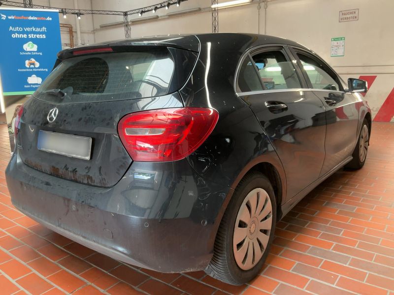 Mercedes-Benz A-Klasse A 180 CDI BlueEfficiency Style 2017 – снимка 8