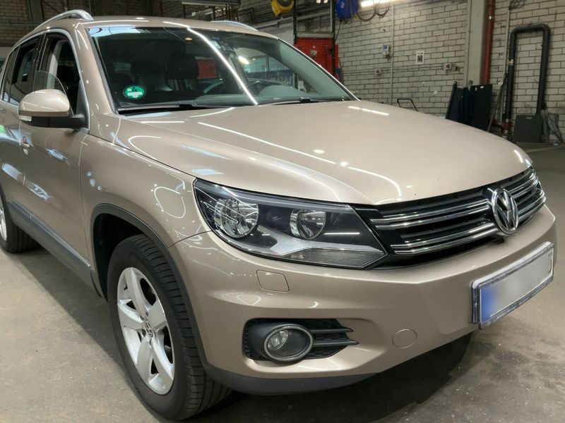Volkswagen Tiguan 2.0 TDI Track & Style 4Motion 2011 – снимка 12