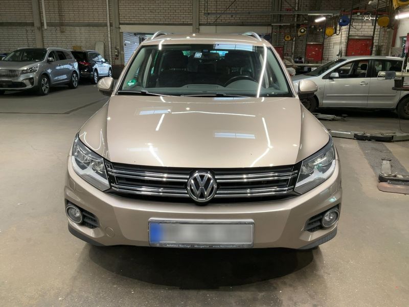 Volkswagen Tiguan 2.0 TDI Track & Style 4Motion 2011 – снимка на щета 14