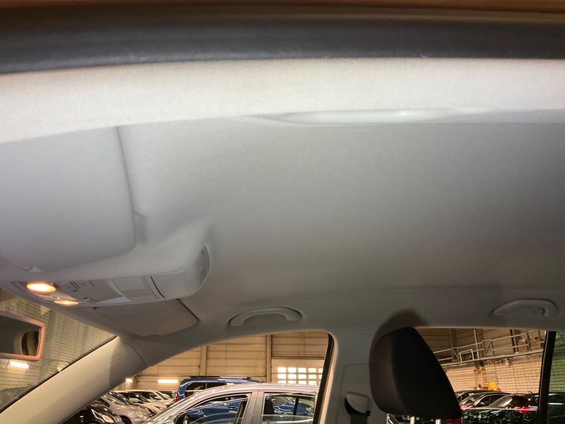 Volkswagen Tiguan 2.0 TDI Track & Style 4Motion 2011 – снимка 36