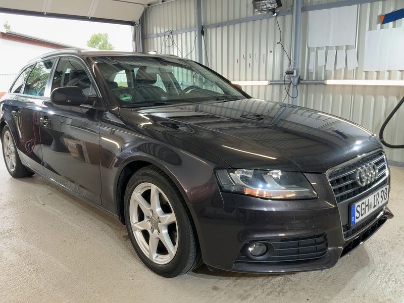 Audi A4 2.0 TDI Ambition 2011 – снимка 12