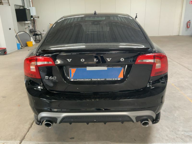 Volvo S60 2.0 D4 Momentum 2017 – снимка 7