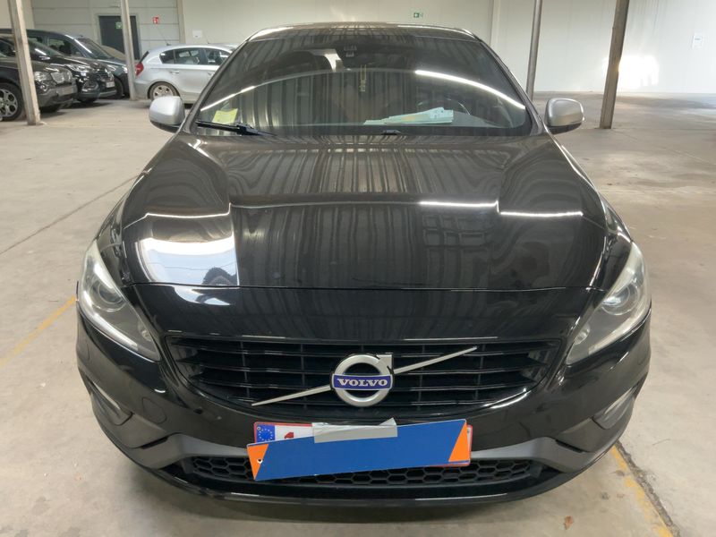 Volvo S60 2.0 D4 Momentum 2017 – снимка 14