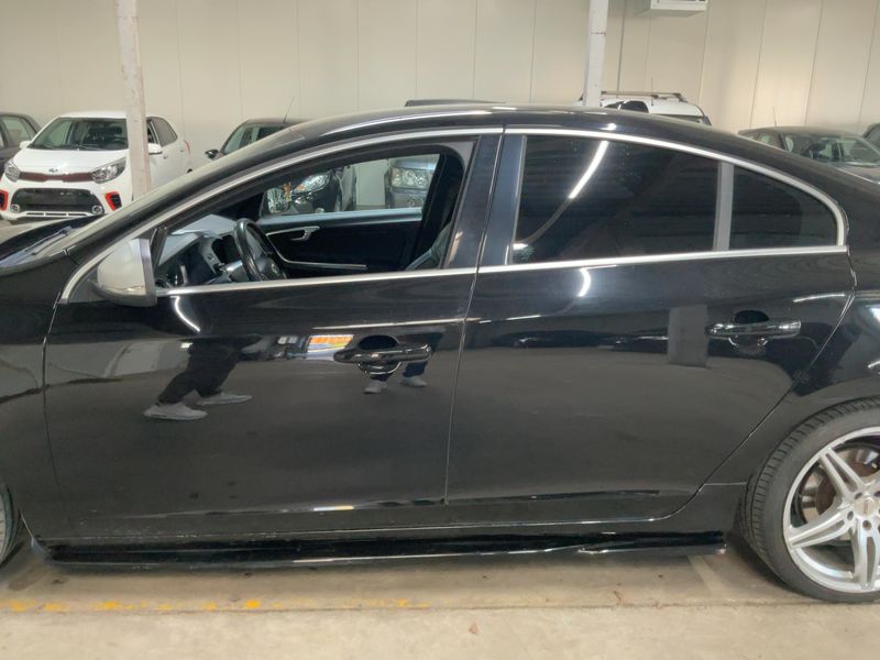 Volvo S60 2.0 D4 Momentum 2017 – снимка 4