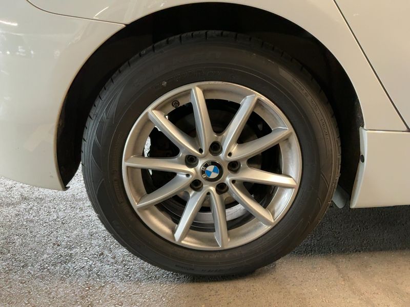BMW 2er 216i Active Tourer Advantage 2016 – снимка 9