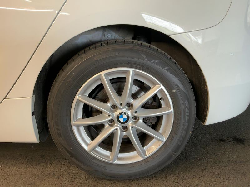 BMW 2er 216i Active Tourer Advantage 2016 – снимка 5