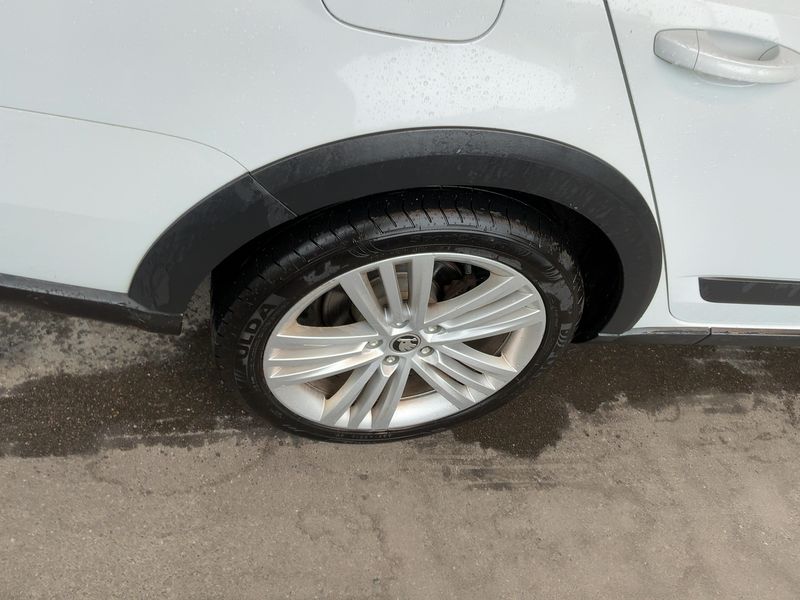 Skoda Octavia 2.0 TDI Scout 4x4 2016 – снимка 9