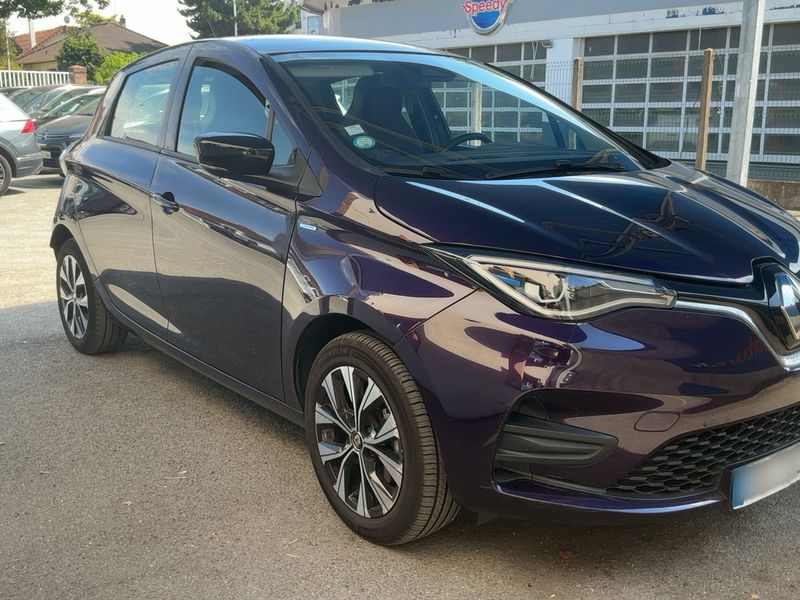 Renault Zoe electric drive 51 kW Limited 2021 – снимка 12