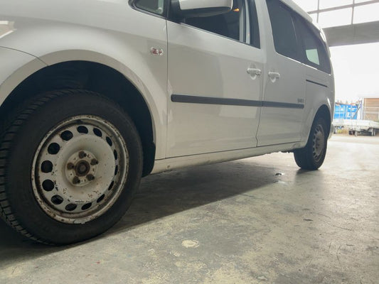 Volkswagen Caddy 1.6 TDI Maxi JAKO-O Trendline 2013 – снимка на щета 2