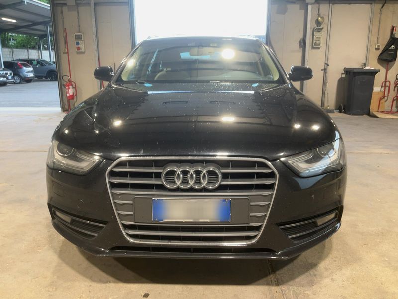 Audi A4 2.0 TDI Advanced 2013 – снимка 9