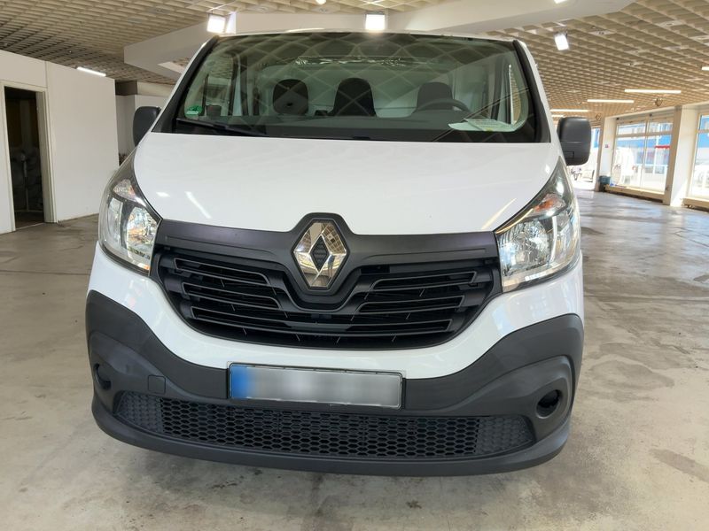 Renault Trafic 1.6 dCi L1H1 2,7t Komfort 2016 – снимка 14