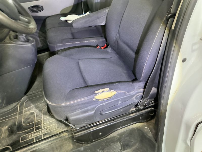 Renault Trafic 1.6 dCi L1H1 2,7t Komfort 2016 – снимка 28