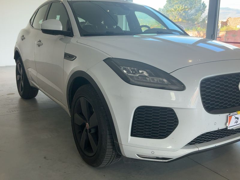 Jaguar E-Pace D180 Chequered Flag AWD 2020 – снимка 12