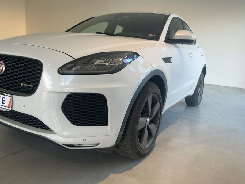 Jaguar E-Pace D180 Chequered Flag AWD 2020 – снимка 2