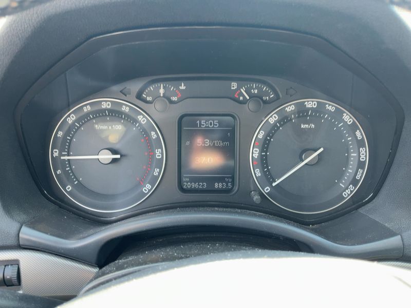 Skoda Octavia 1.9 TDI Elegance 2005 – снимка 19