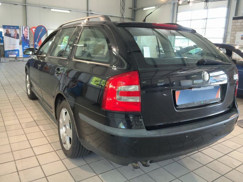 Skoda Octavia 1.9 TDI Elegance 2005 – снимка 6