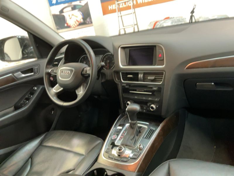 Audi Q5 2.0 TDI quattro 2014 – снимка 18
