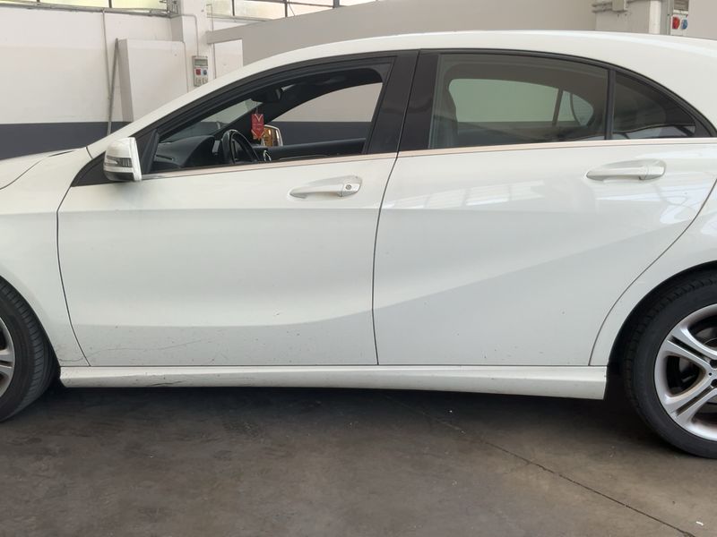 Mercedes-Benz A-Klasse A 180 CDI BlueEfficiency Urban 2013 – снимка 4