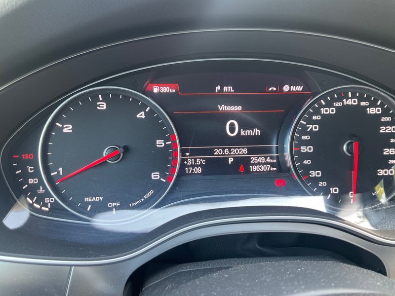 Audi A6 2.0 TDI quattro 2016 – снимка 18