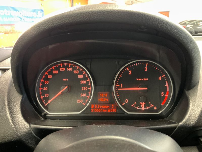 BMW 1er 120d 2009 – снимка 4