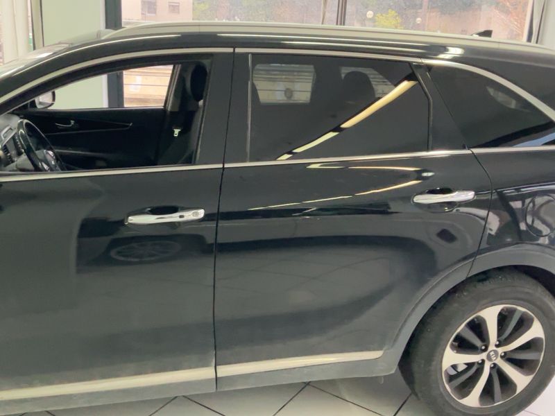 Kia Sorento 2.2 CRDi Loft 2WD 2017 – снимка 4