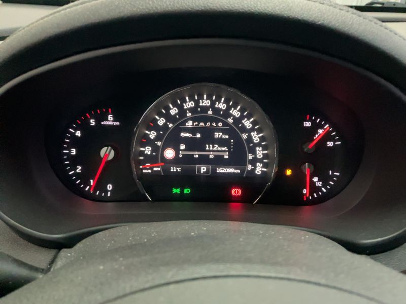 Kia Sorento 2.2 CRDi Loft 2WD 2017 – снимка 18