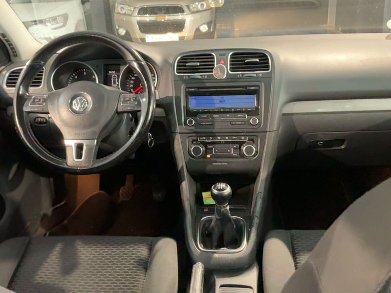 Volkswagen Golf VI 1.6 TDI Advance 2009 – снимка 12