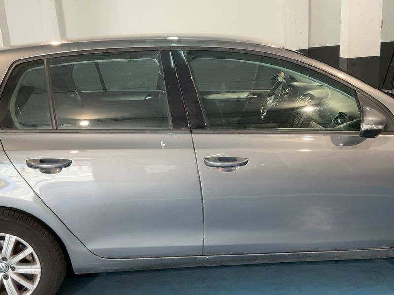 Volkswagen Golf VI 1.6 TDI Advance 2009 – снимка 7