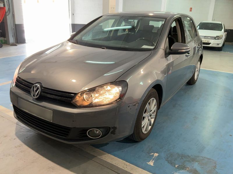 Volkswagen Golf VI 1.6 TDI Advance 2009