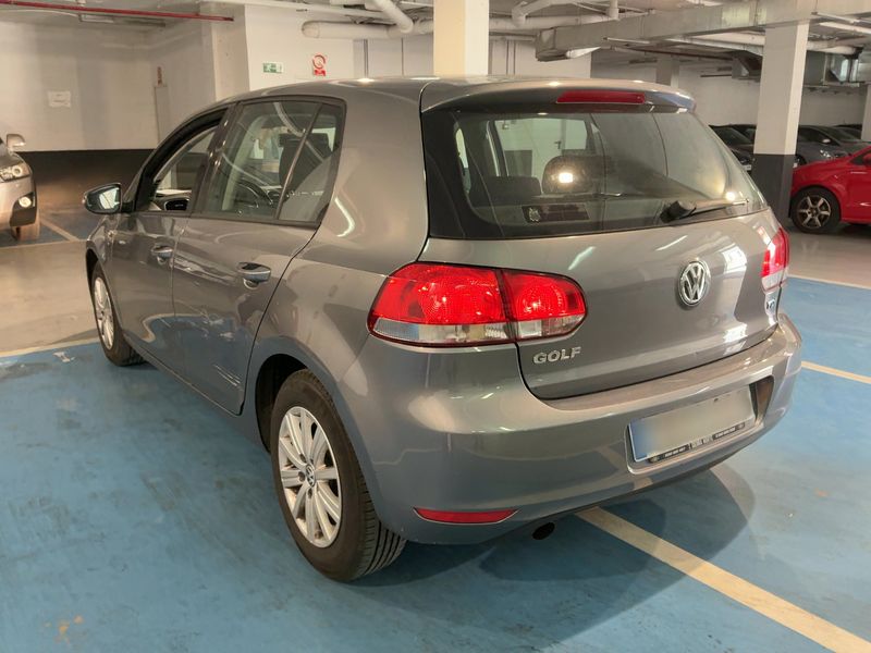 Volkswagen Golf VI 1.6 TDI Advance 2009 – снимка 3
