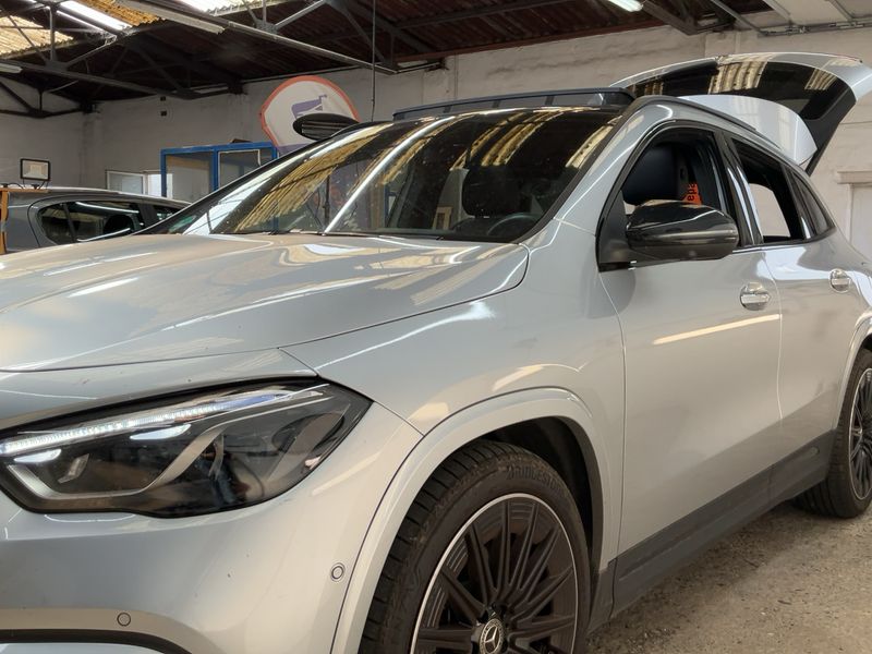 Mercedes-Benz GLA-Klasse GLA 250 Mild-Hybrid 4Matic AMG Line 2024 – снимка 2