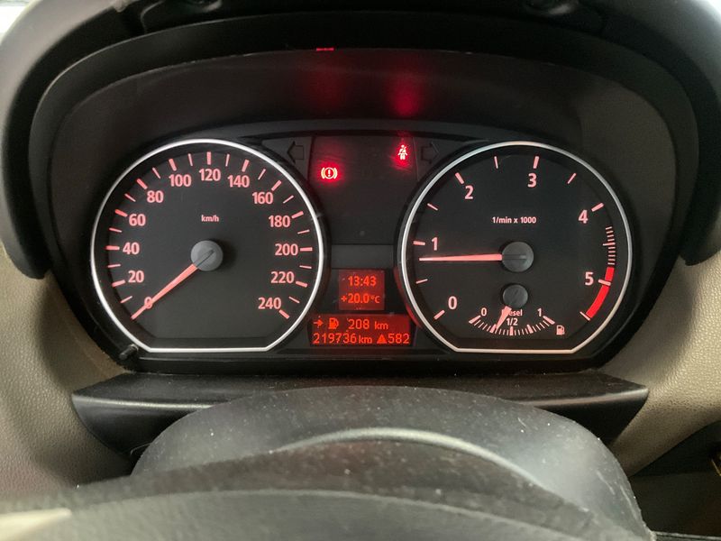 BMW 1er 120d 2005 – снимка 4