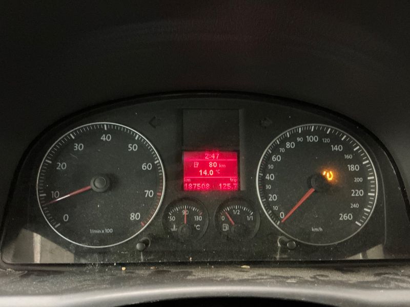 Volkswagen Touran 1.4 TSI Trendline 2006 – снимка 4