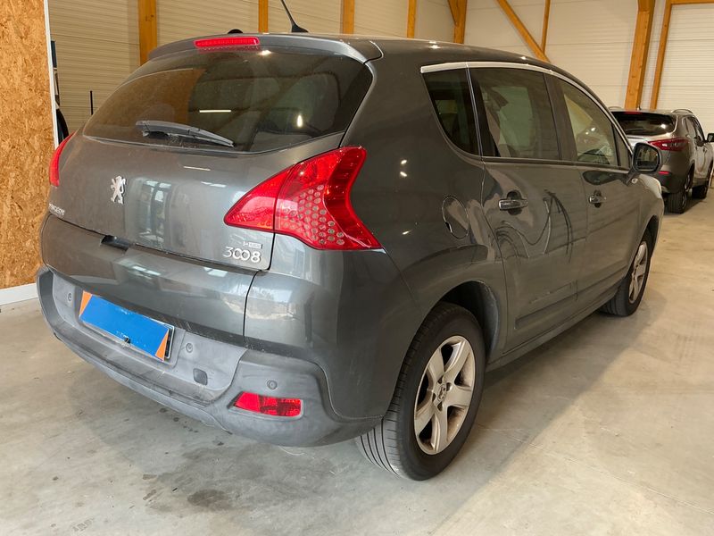 Peugeot 3008 1.6 e-HDi Business Pack 2012 – снимка 2