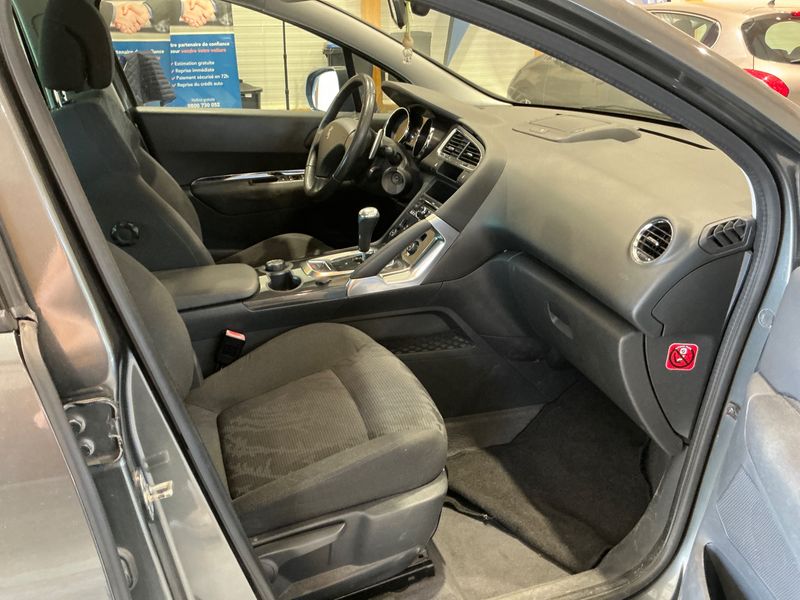 Peugeot 3008 1.6 e-HDi Business Pack 2012 – снимка 3