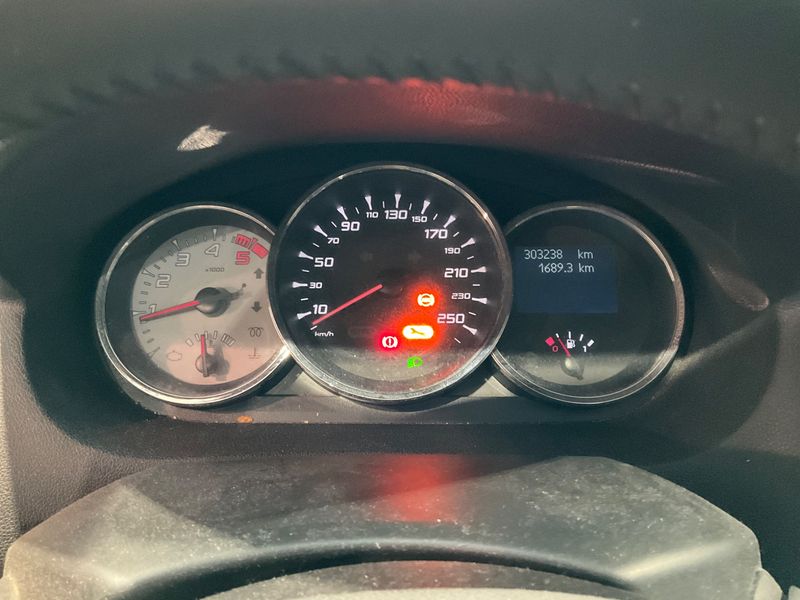Renault Megane 1.9 dCi Dynamique 2012 – снимка 4