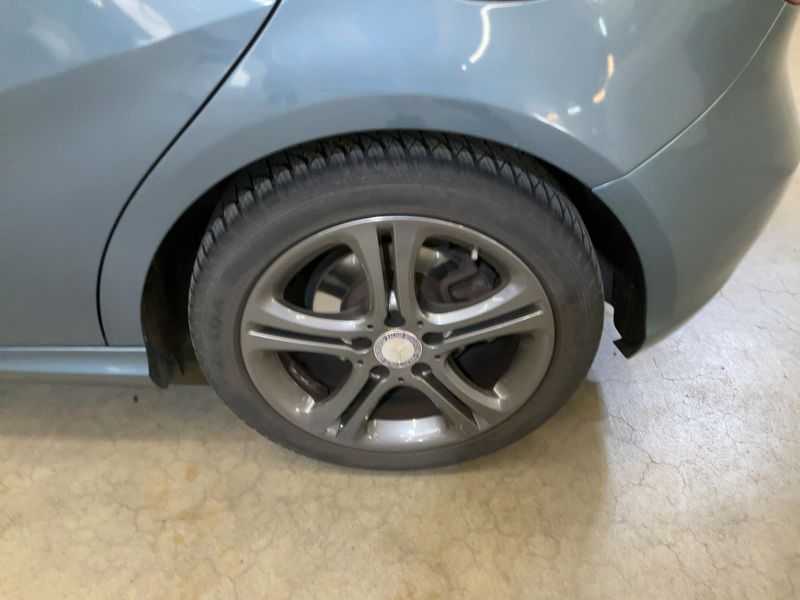 Mercedes-Benz A-Klasse A 180 BlueEfficiency Urban 2014 – снимка 5