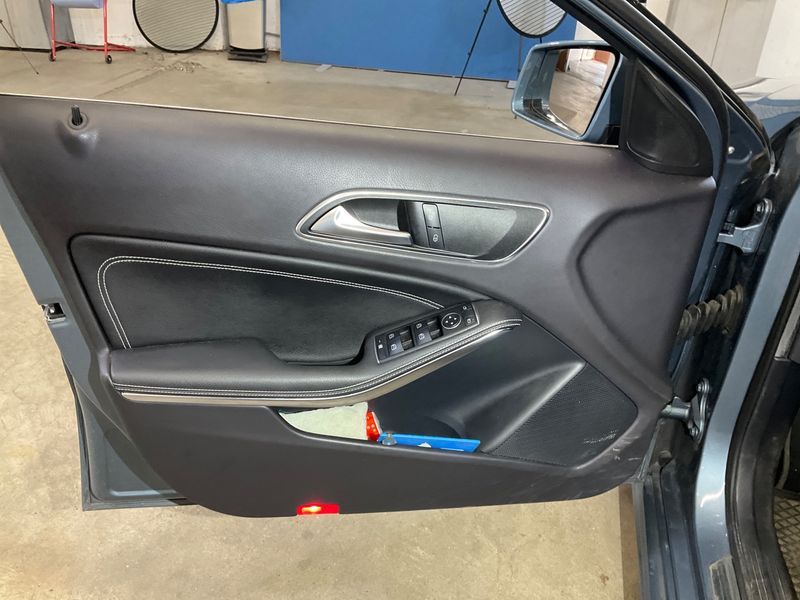 Mercedes-Benz A-Klasse A 180 BlueEfficiency Urban 2014 – снимка 29