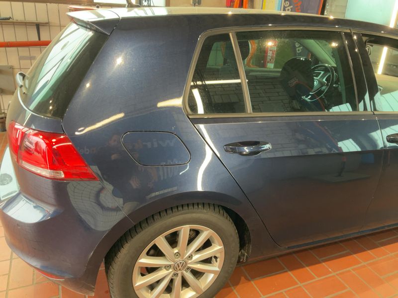 Volkswagen Golf VII 1.2 TSI Lounge BlueMotion Tech 2016 – снимка 8