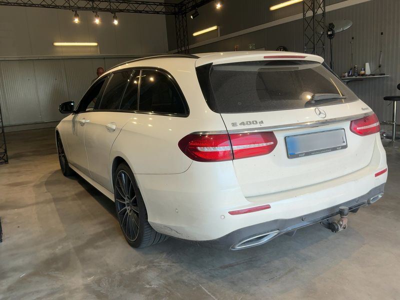 Mercedes-Benz E-Klasse E 400 d T 4Matic AMG Line 2019 – снимка 6
