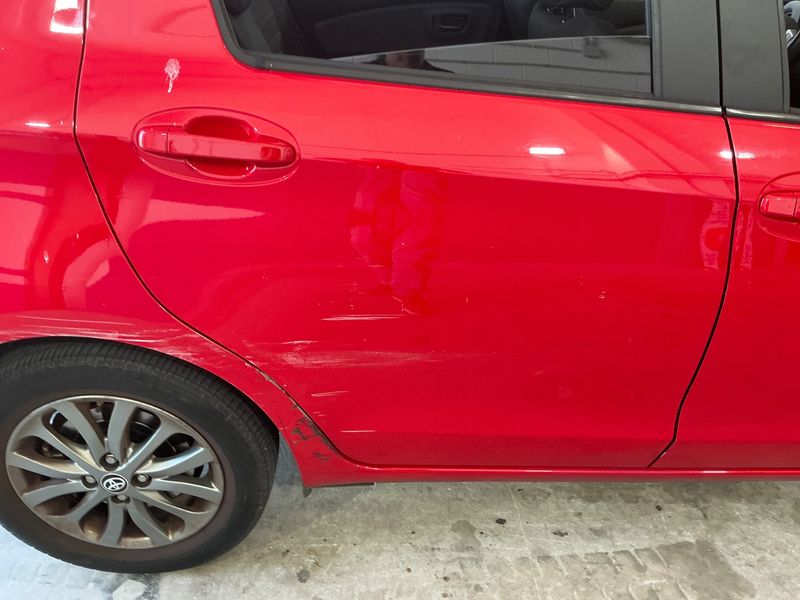 Toyota Yaris 1.33 Dual VVT-i Active 2016 – снимка 23