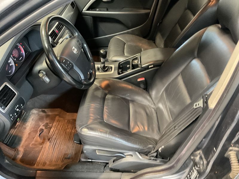Volvo V70 2.0 D3 Momentum 2008 – снимка 3