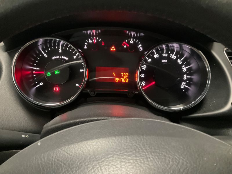 Peugeot 3008 1.6 HDi Active 2012 – снимка 4